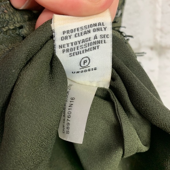 Diane Von Furstenberg Glimmer Lace Pencil Skirt 2 - Picture 11 of 12